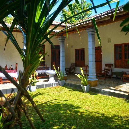 Tropical Garden Homestay Pidurangala Sigiriya Bagian luar foto