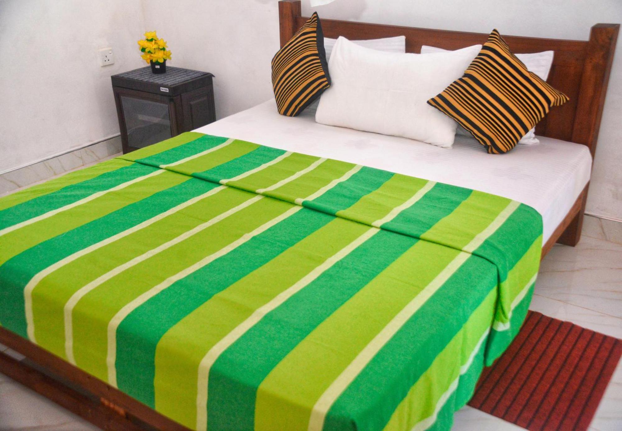 Tropical Garden Homestay Pidurangala Sigiriya Bagian luar foto